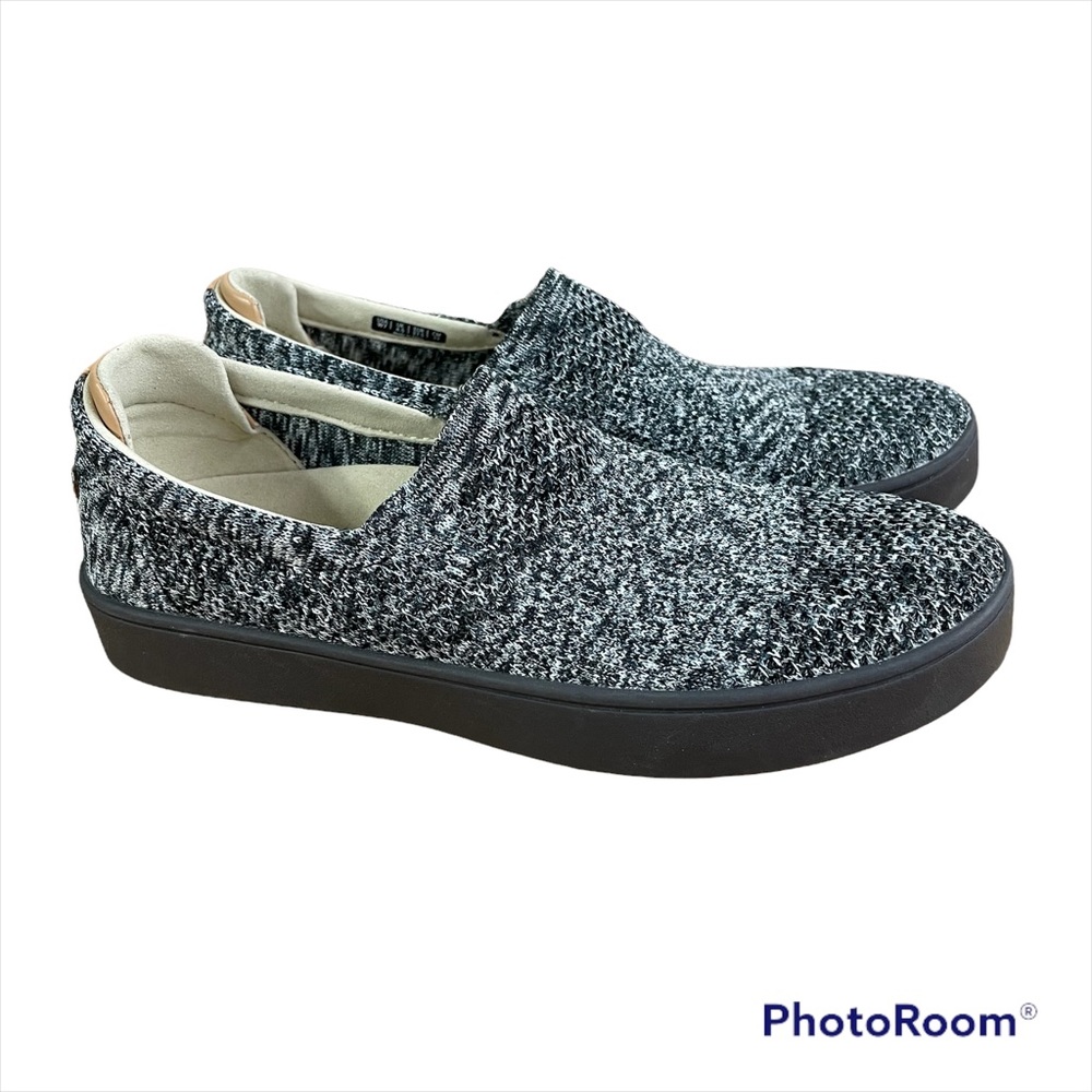 Spenco Coastal style mesh slip ons 7